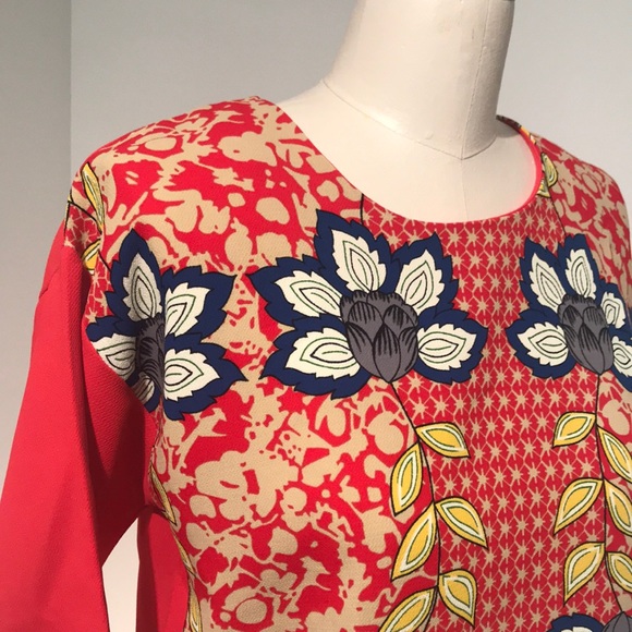 Philter 3/4 sleeve red navy gold floral BLOUSE - Picture 2 of 7